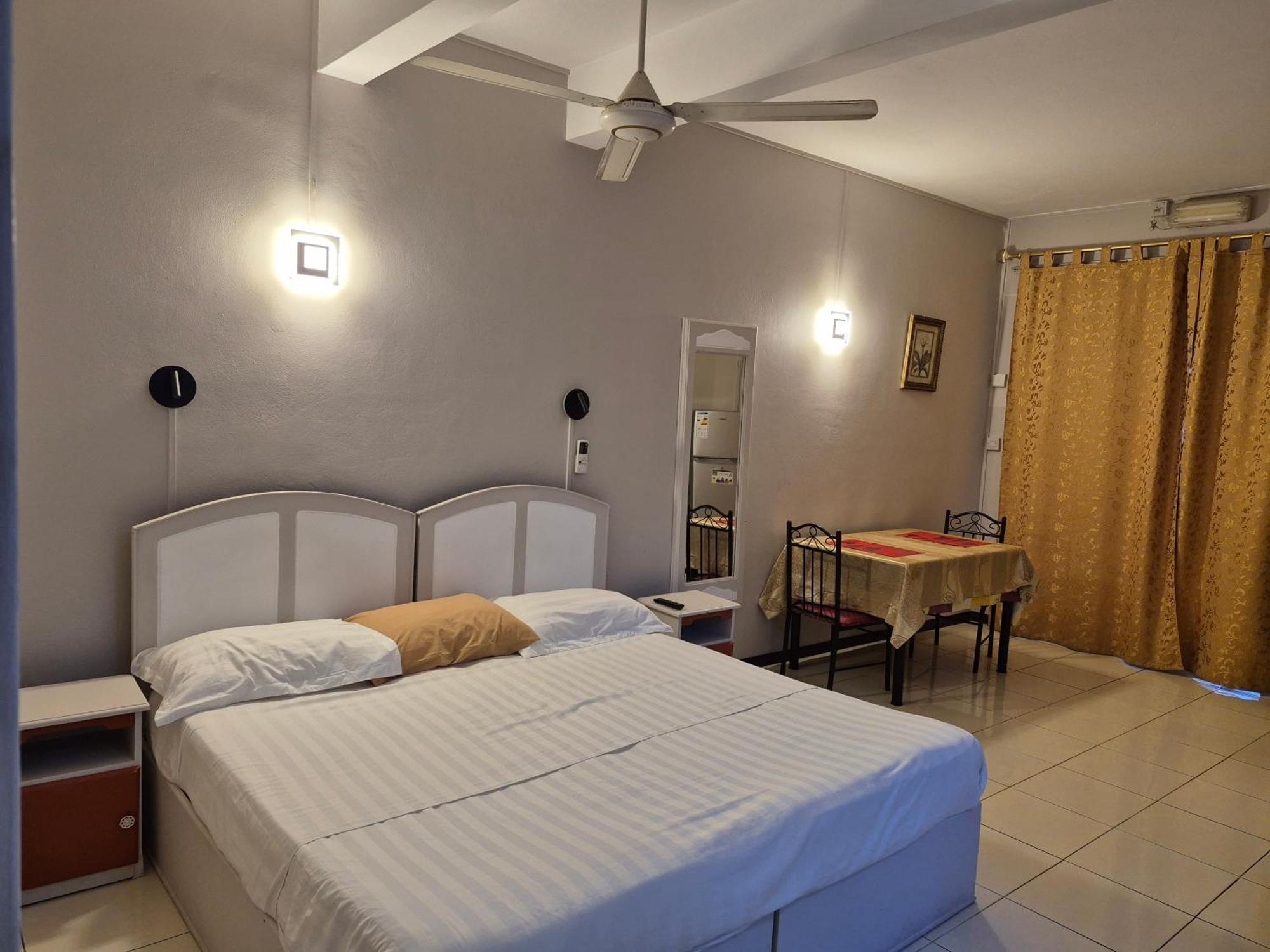Monalysa Holidays Grand-Baie Exterior photo